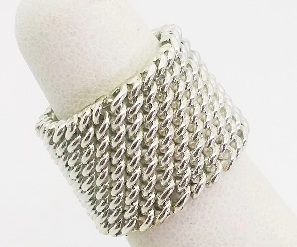 silver ring with Milanese chain for women