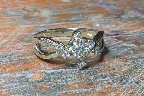 ring in rhodium-plated white gold